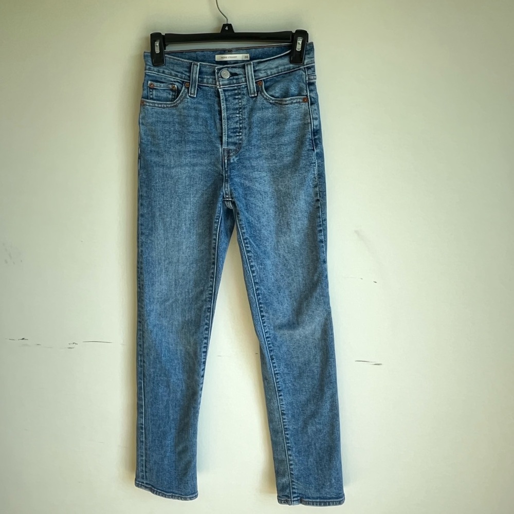 Levi’s Wedgie Straight Jeans